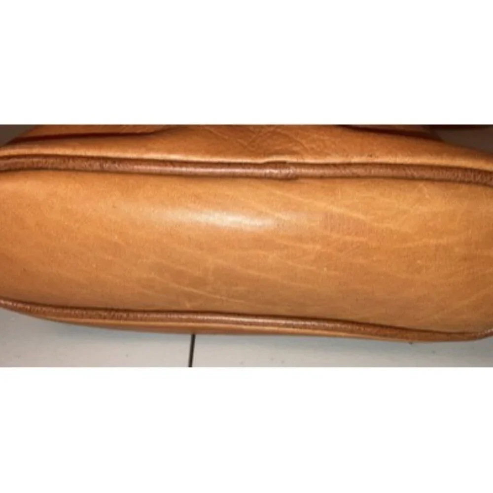 Foir Di Lota Italian Genuine Leather Cross Body Messenger Bag A-Symmetrical - Picture 4 of 8